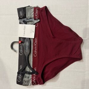 Calvin Klein Woman’s  3 pieces